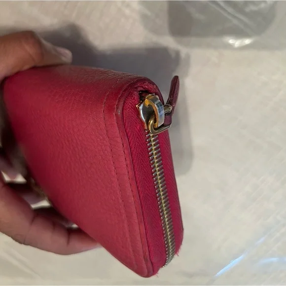 EUC Prada Milano Pink Long Zip Round Wallet - Picture 4 of 12